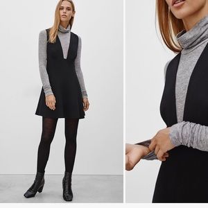 Black Aritzia low cut dress!
